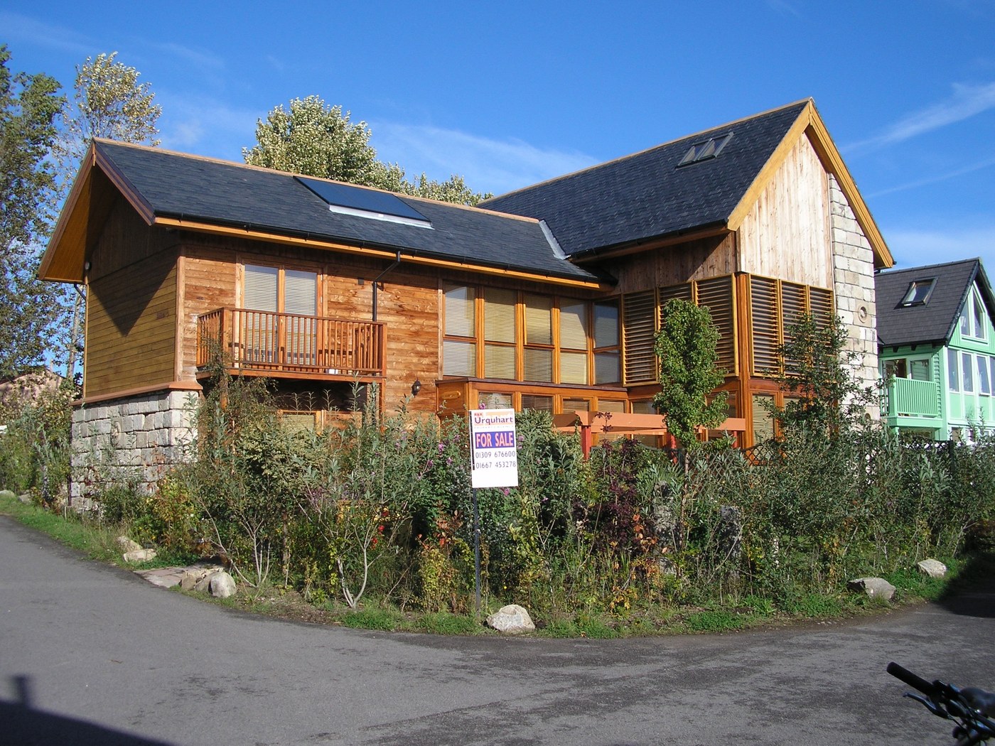 Large timber eco-house (200 m²+) at Findhorn