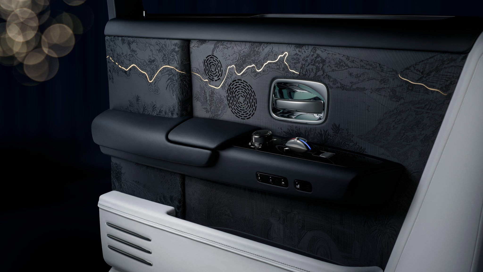 Phantom Centenary Private Collection: the rear coach doors portray the coastline of Rayol-Canadel-sur-Mer, where Sir Henry Royce spent his winters.