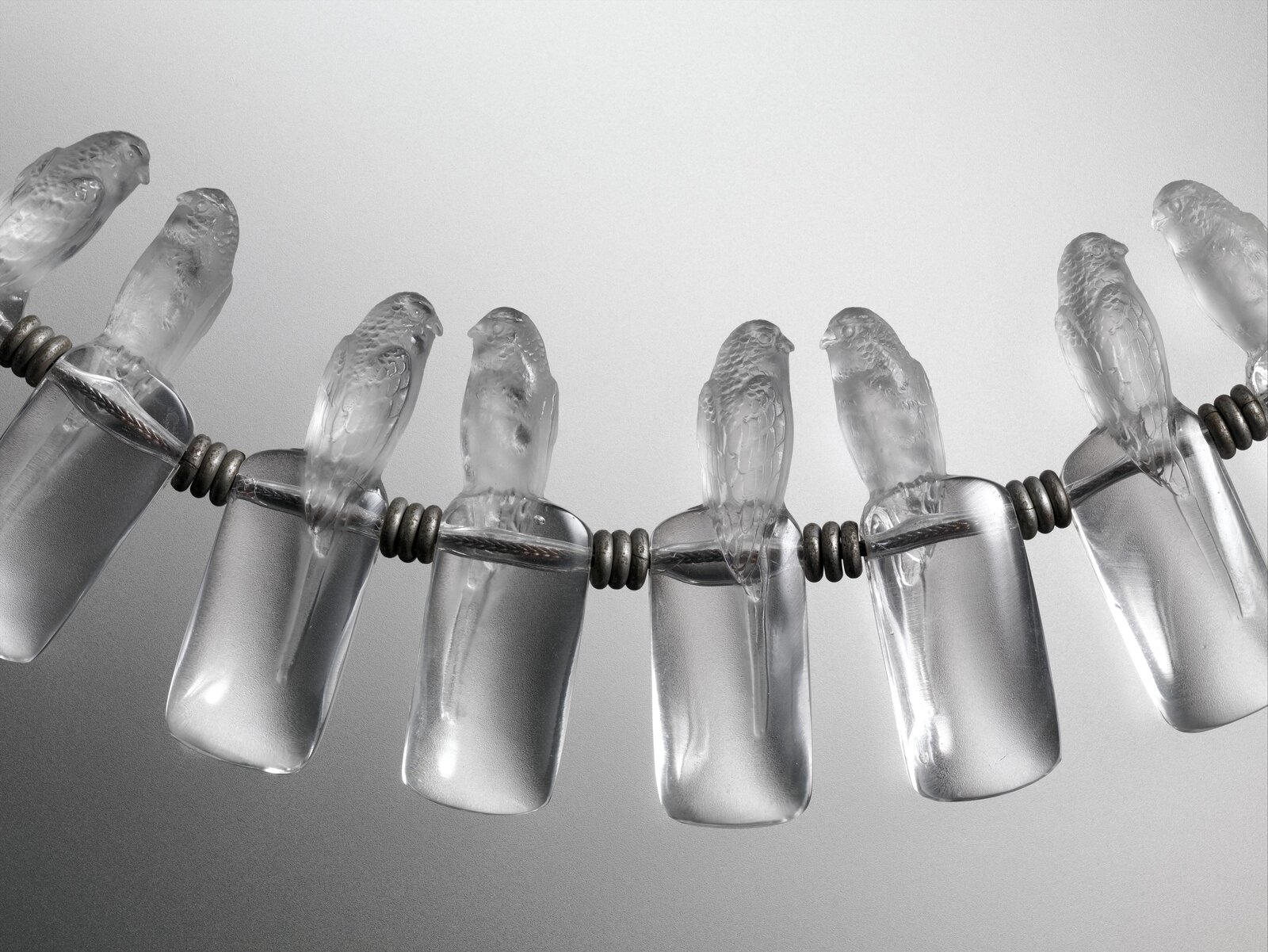 Art Deco necklace — museum public domain still