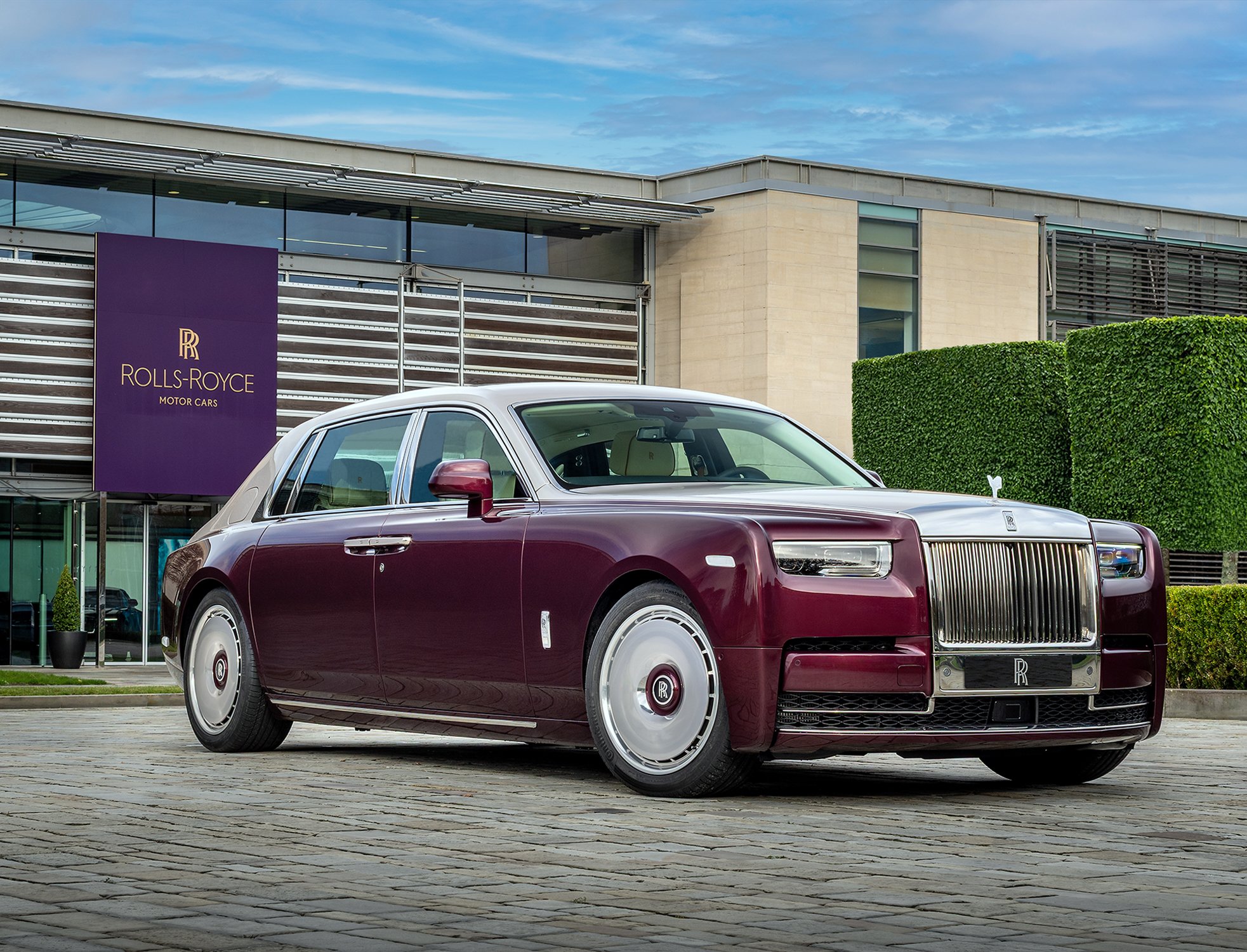 Phantom Hummingbird in Wildberry and White Sands outside the Home of Rolls-Royce at Goodwood